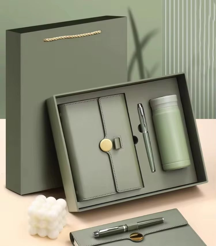 Executive Essentials Gift Set