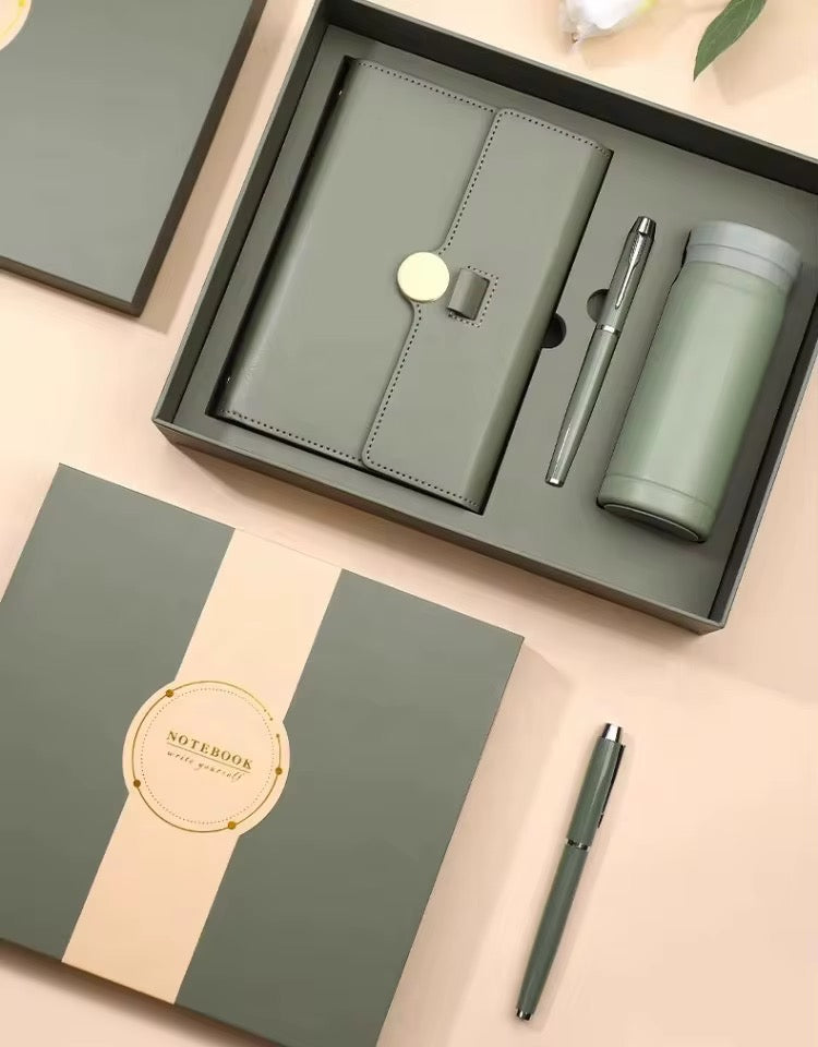 Executive Essentials Gift Set